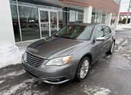 2012 Chrysler 200 Limited