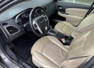 2012 Chrysler 200 Limited