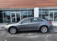 2012 Chrysler 200 Limited