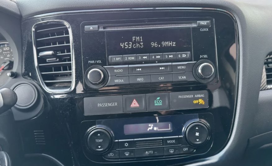 2016 Mitsubishi Outlander ES